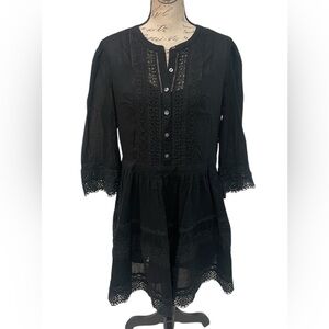 GAP Black Cotton Eyelet Tiered Mini Dress L  100% cotton